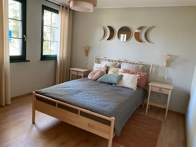 Sosnowy Nad Jeziorem Na Kaszubach * 斯沃尔纳加西耶